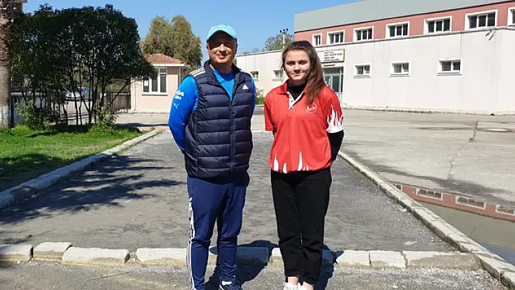 Alaçamlı sporcu Dünya Çim Topu Şampiyonası'nda Türkiye'yi temsil edecek