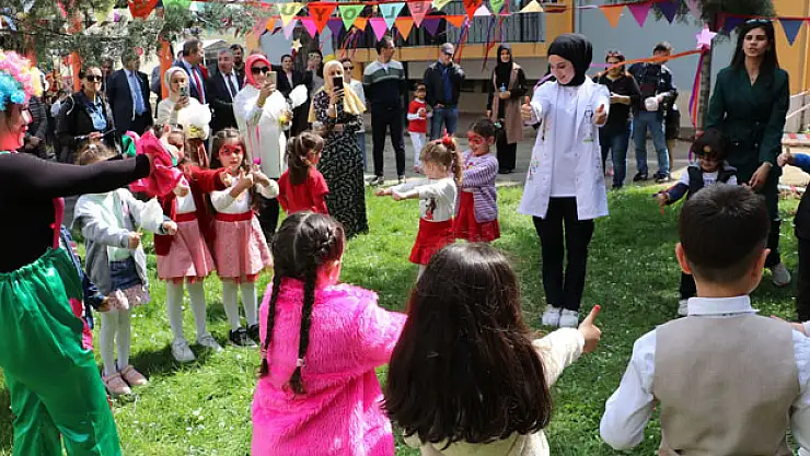 Anaokulu öğrencilerine 23 Nisan Çocuk Şenliği düzenlendi