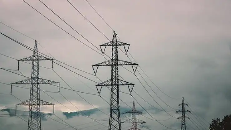 Enerji ithalatı faturası martta yüzde 30,5 azaldı