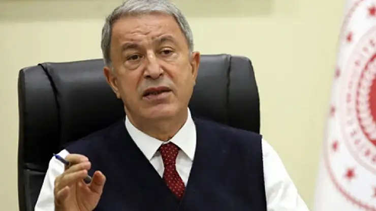 Bakan Akar: 'Mehmetçik şu anda Zap'ta, Gabar'da, Gara'da. Teröristlerin barınakları, sığınakları başlarına yıkıldı'