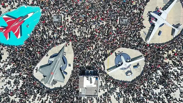 TEKNOFEST İstanbul'u 3 günde 1 milyona yakın kişi ziyaret etti