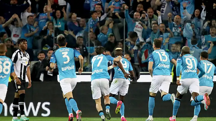 Napoli 33 yıl sonra şampiyonluğunu ilan etti