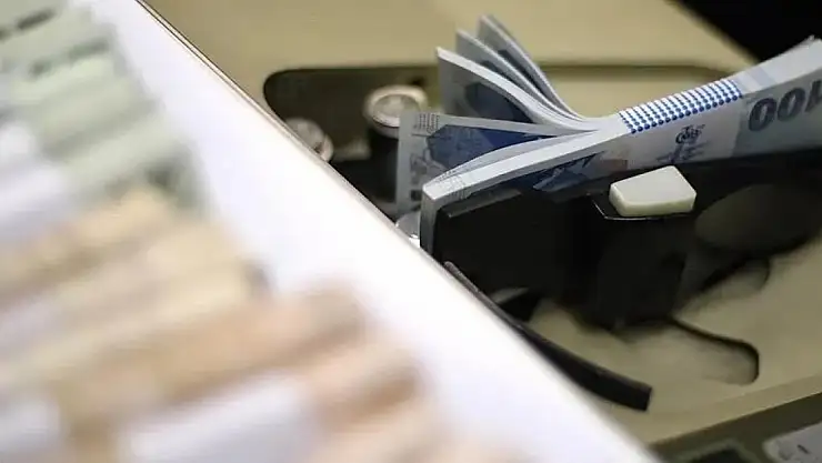 Deprem bölgesindeki KOBİ'lere 75 bin liraya kadar destek verilecek