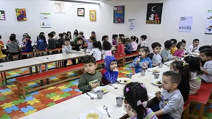 MEB'in 'Okulumda Sağlıklı Besleniyorum Programı'nda pilot uygulama başladı