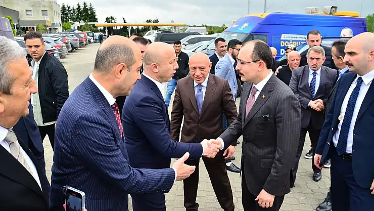 Bakan Muş: 'Ana muhalefete yakışmaz'