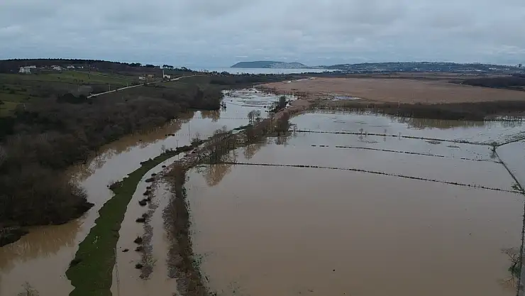 Abalı Köyü Dere Taşkınlarıyla Boğuşuyor