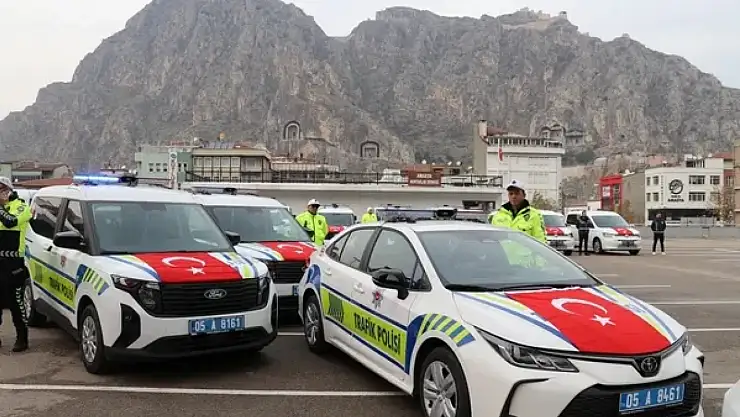 Amasya'da Emniyet ve Jandarmaya 71 Yeni Araç Hizmete Alındı