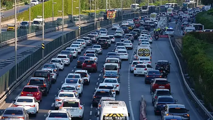 Araç sahipleri dikkat! bunu yapmayan ceza ödeyebilir