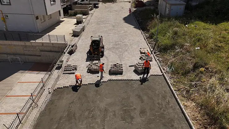 Atakum'da yollar yenileniyor