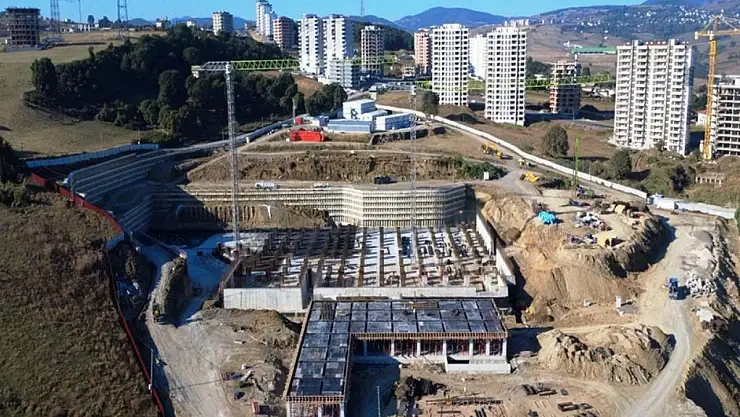 Atakum Devlet Hastanesi'nin yüzde 25'i tamamlandı