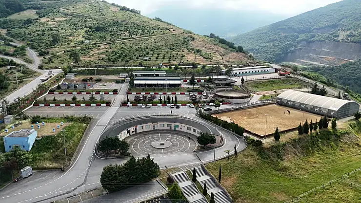 Atlı spor tesisine  ilgi yoğun