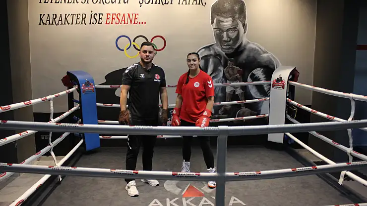 Avrupa Şampiyonu milli boksör Ayşenur Karaoğlan'ın hedefi olimpiyat madalyası