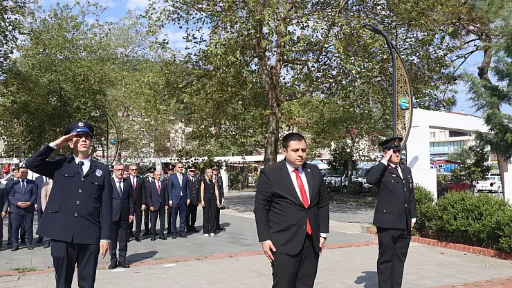 Ayvacık'ta Zafer Bayramı kutlandı