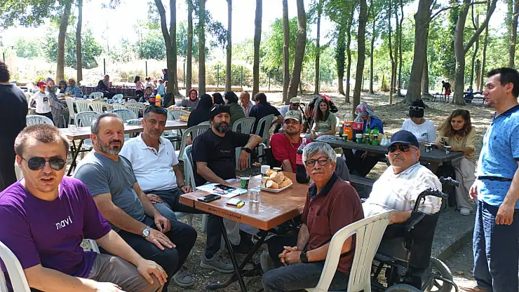 Bafra Görme Engelliler Derneği Piknikte Buluştu