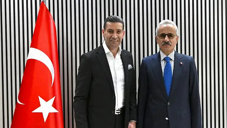 Bakan Uraloğlu'ndan, Türk boksuna destek