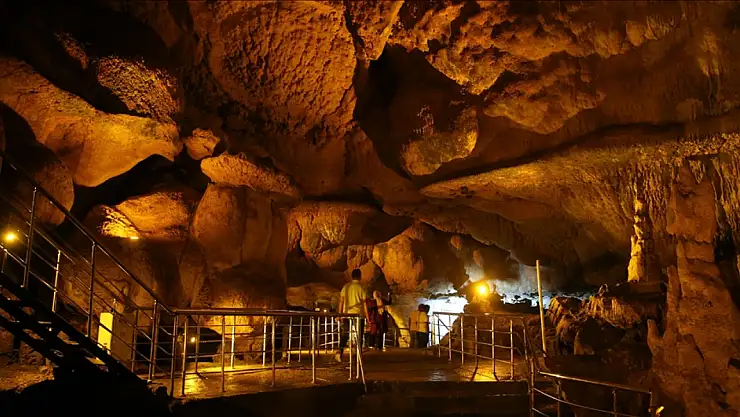 Ballıca Mağarası bu yaz 107 bin ziyaretçi ağırladı