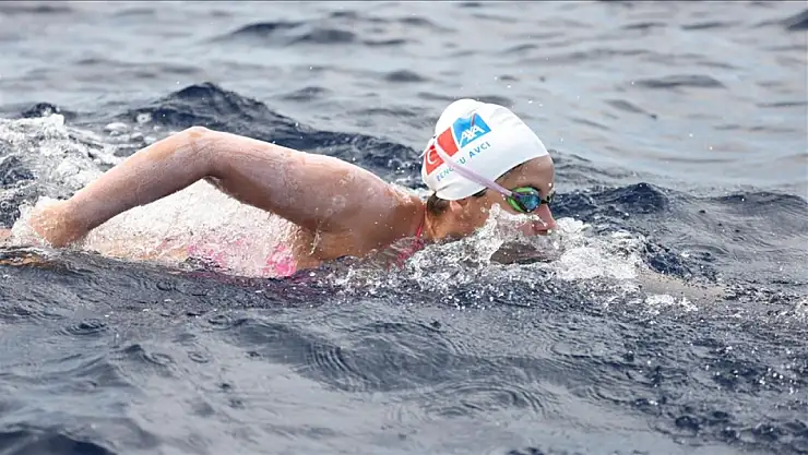 Bengisu Avcı'dan tarihi başarı: Okyanus Yedilisi tamamlandı