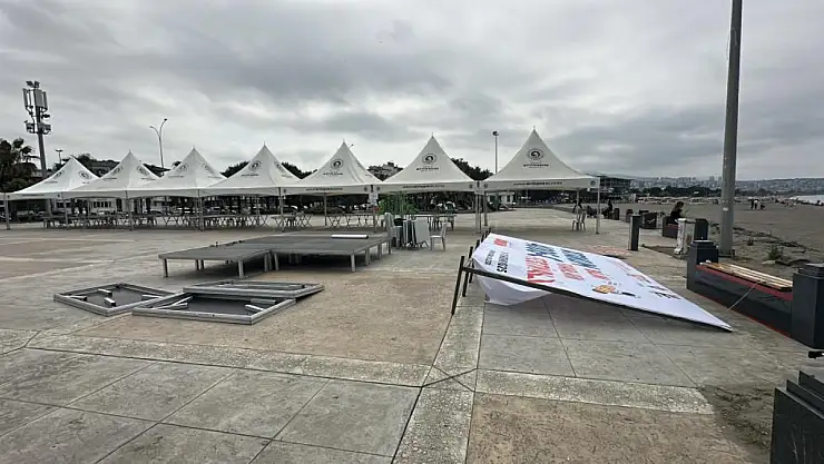 Bilim fuarında korkutan kaza:5 öğrenci yaralandı