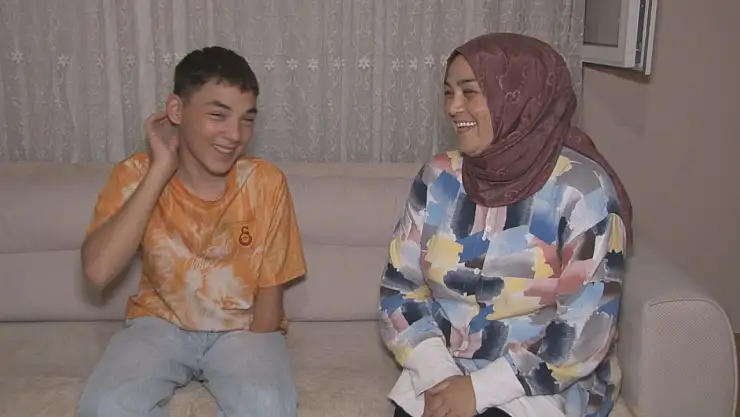 Bir kolu ampute olan Mehmet Efe'den hayat dersi