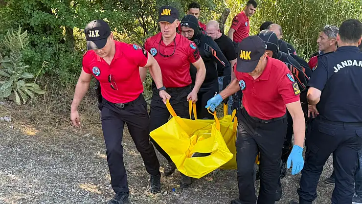 Bolu'da gölette botu alabora olan gencin cansız bedenine ulaşıldı