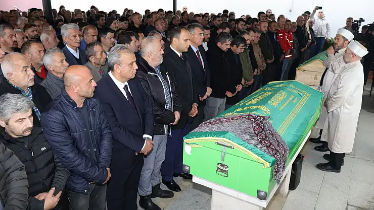 Bozkurt'ta Kaybolan Anne ve Oğlu Toprağa Verildi