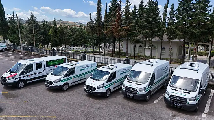 Büyükşehir zor günlerde vatandaşın yanında