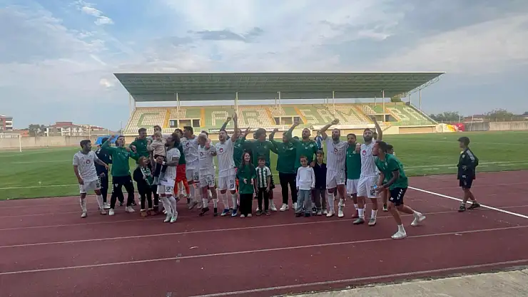 Çarşambaspor 10 Kişiyle geri döndü