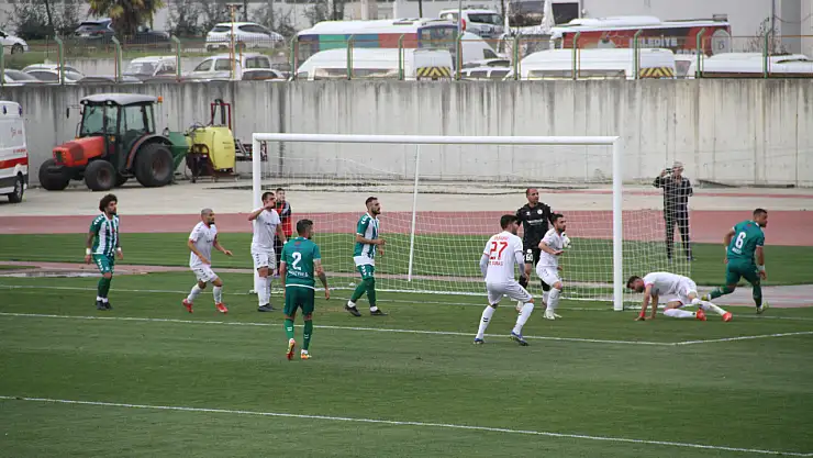 Çarşambaspor Turhal engelini tek golle geçti