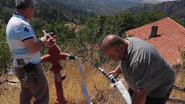 Çorum'da yangın riski bulunan köylere yangın hortumu dağıtımı yapıldı