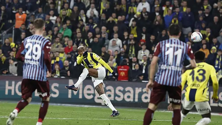 Dakikalar kala dev maçın kadroları belli oldu