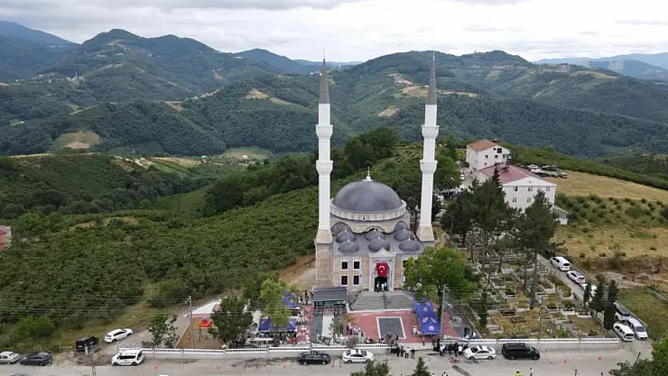 'Darboğaz Hz. Ebubekir Camisi' dualarla açıldı