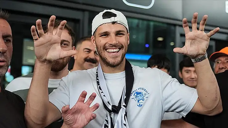 David Jurasek, Beşiktaş'ın 188. yabancı futbolcusu oldu