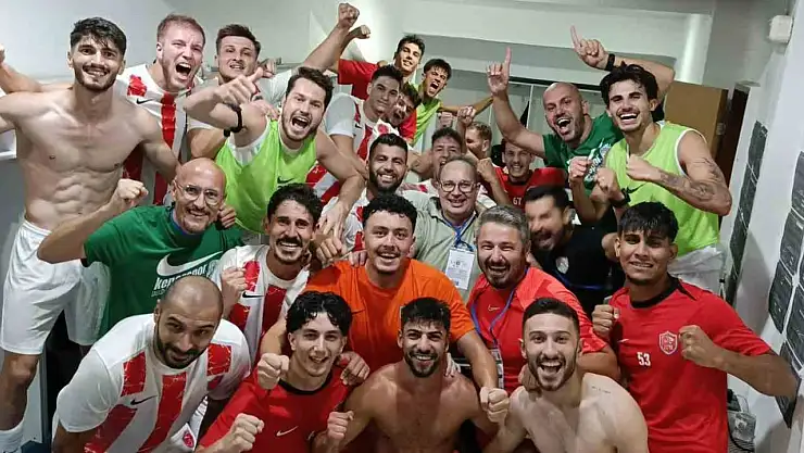 Deplasmandan puanla döndü