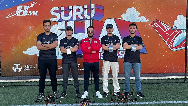 Düzce Üniversitesi Öğrencileri TEKNOFEST 2025'te Türkiye Birincisi Oldu