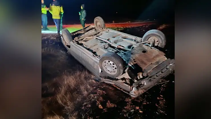 Emirdağ'da Kontrolden Çıkan Araç Şarampole Düştü