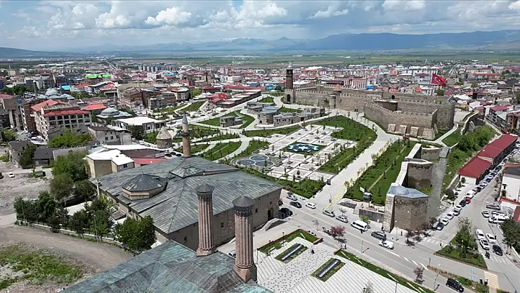 Erzurum, yaz aylarında da turistlerin rotasında
