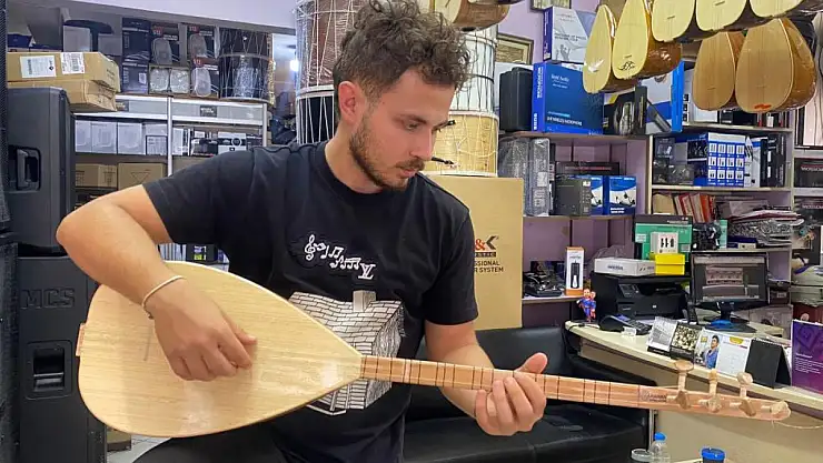 Eskişehir'de Bağlamaya İlgi Sürüyor