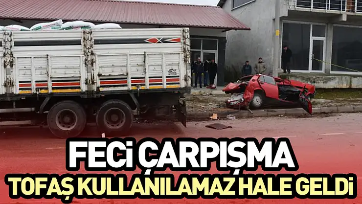Feci Çarpışma: Tofaş Kullanılamaz Hale Geldi