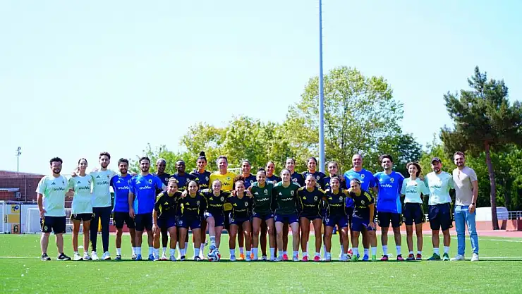 Fenerbahçe Kadın Futbol Takımı, yeni sezon hazırlıklarına başladı