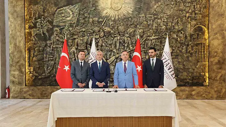 Futbol protokolü imzalandı