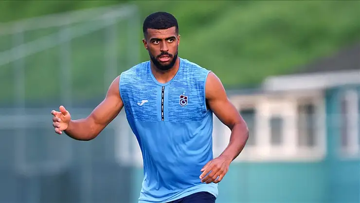 Futbolcu Baniya operasyon geçirdi