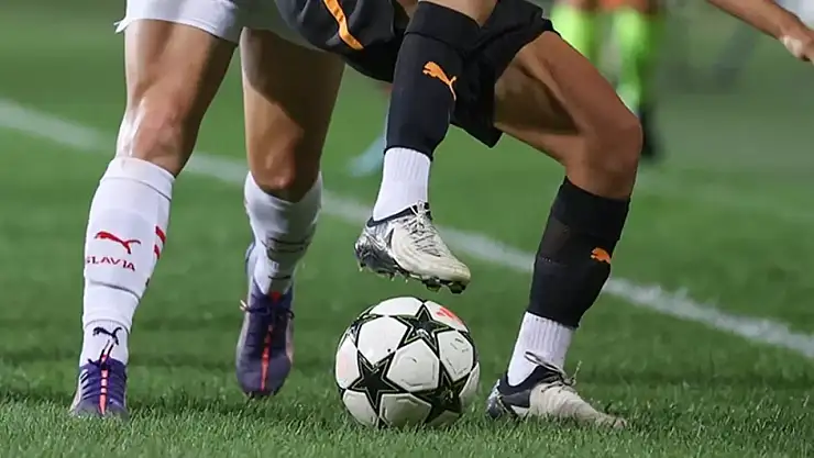 Galatasaray bir günde 7 transfer yaptı