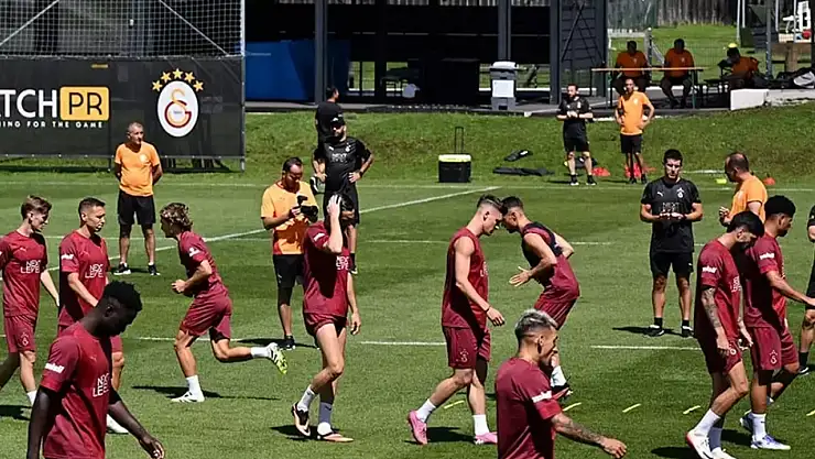 Galatasaray'da küsler barıştı!