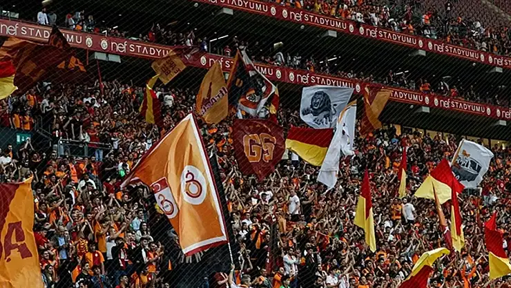 Galatasaray, tarihte bir ilk peşinde