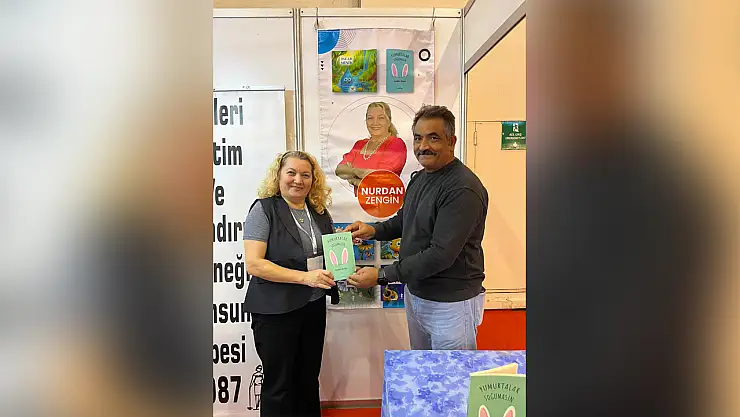 Gazeteci Erol Şeker, yazar Nurdan Zengin'i ziyaret etti