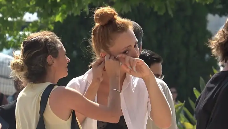 Genç kızın hayalleri kulağındaki takı yüzünden yarım kaldı