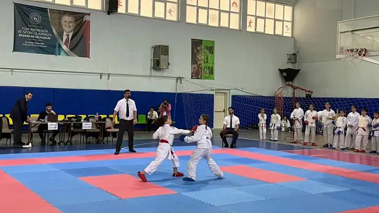 Genç sporcular hünerlerini sergiledi