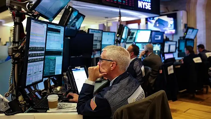 Gözler hükümetin açılma sürecinde