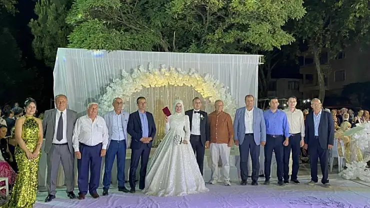 Hakim çift İznik'te dünya evine girdi