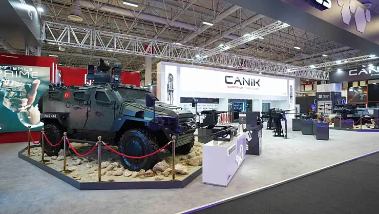 IDEF 2025'te gösteriyor